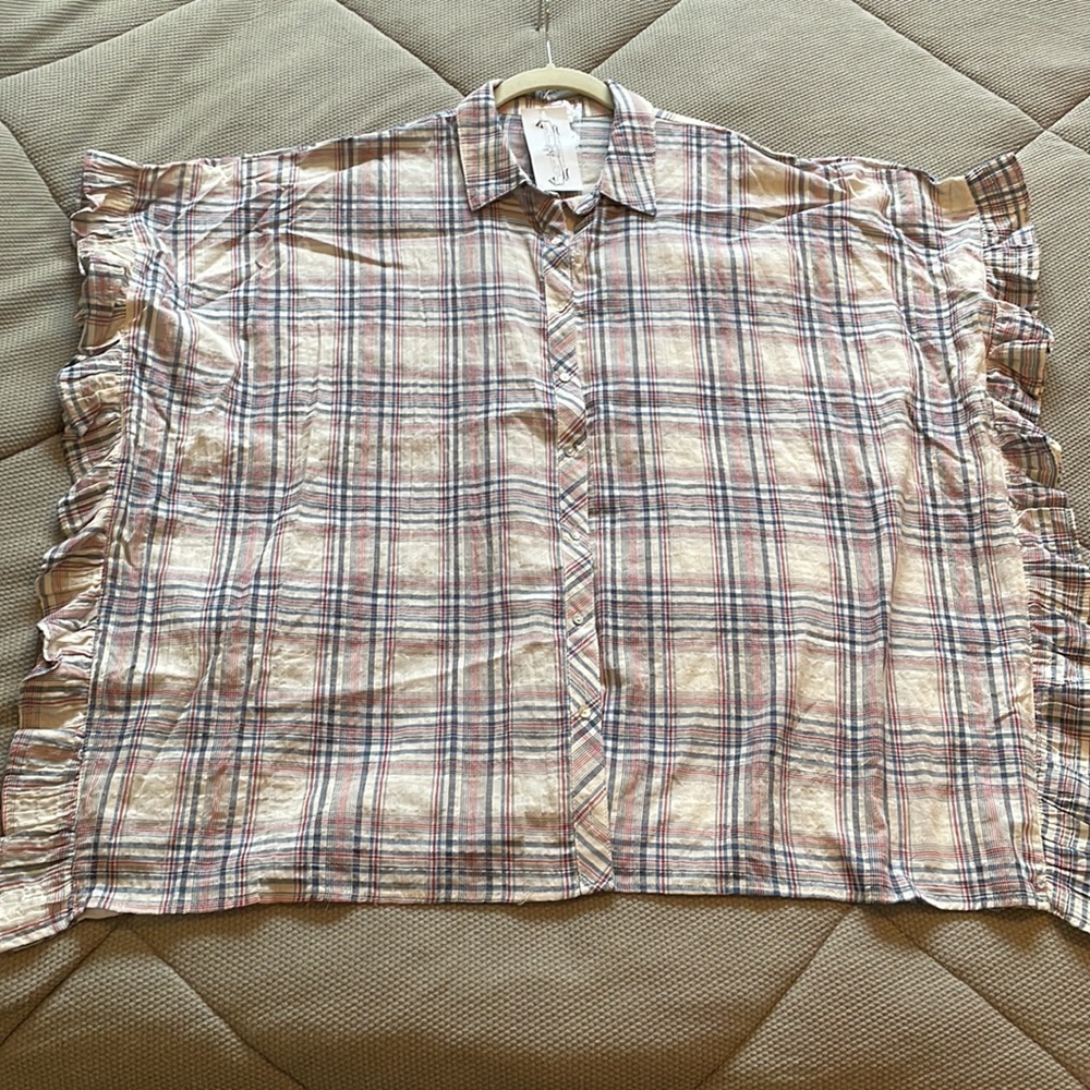 NWT Easel large flowy boho ruffle short sleeve top - Picture 2 of 4